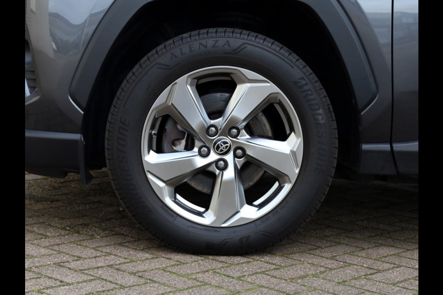 Toyota RAV4 2.5 Hybrid AWD Dynamic | Dodehoek | Stoelverwarming | Digitale b