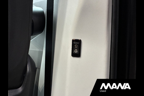 Volkswagen Crafter 35 2.0 TDI L3H3 Camera Trekhaak Standkachel Elektrische schuifdeur