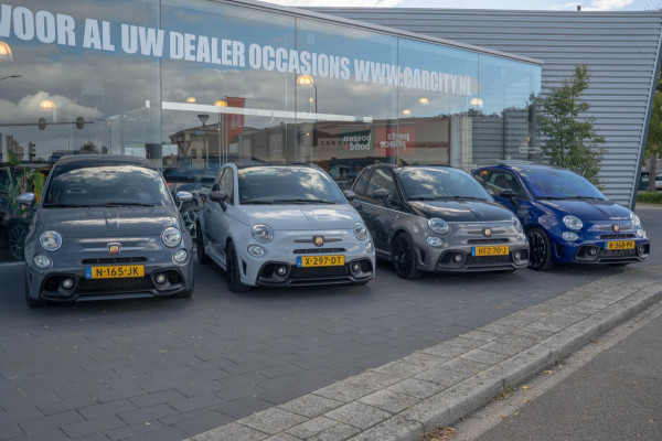 Abarth 595C Competizione 180PK / Carbon / Xenon / Koni / Brembo / Monza