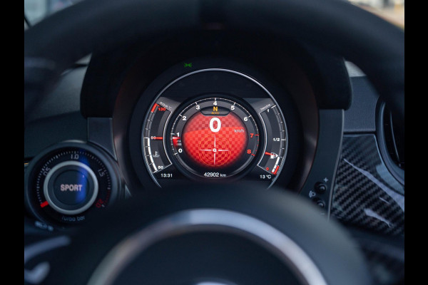 Abarth 595C Competizione 180PK / Carbon / Xenon / Koni / Brembo / Monza