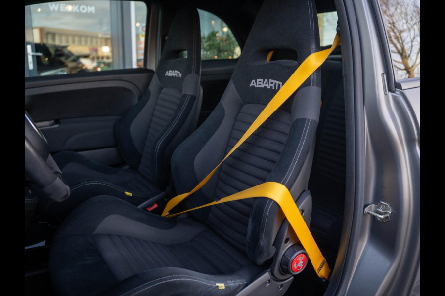 Abarth 595C Competizione 180PK / Carbon / Xenon / Koni / Brembo / Monza