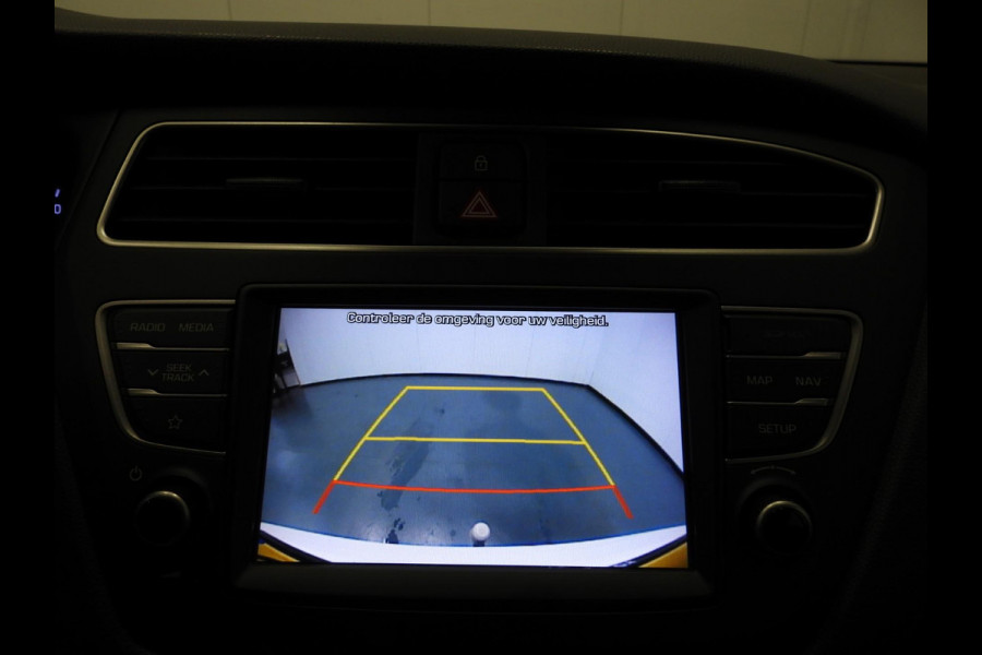 Hyundai i20 1.0 T-GDI 100PK Comfort NAVI/CAMERA/CLIMA/TREKH!