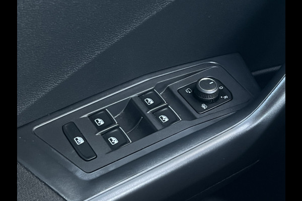 Volkswagen T-Roc 1.0 TSI Style | Carplay | ACC | Climate | Stoelverwarming