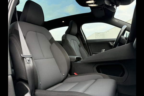 Polestar 2 Long Range Dual Motor AWD | Trekhaak | Panorama | 360 Camera | Harman Kardon |