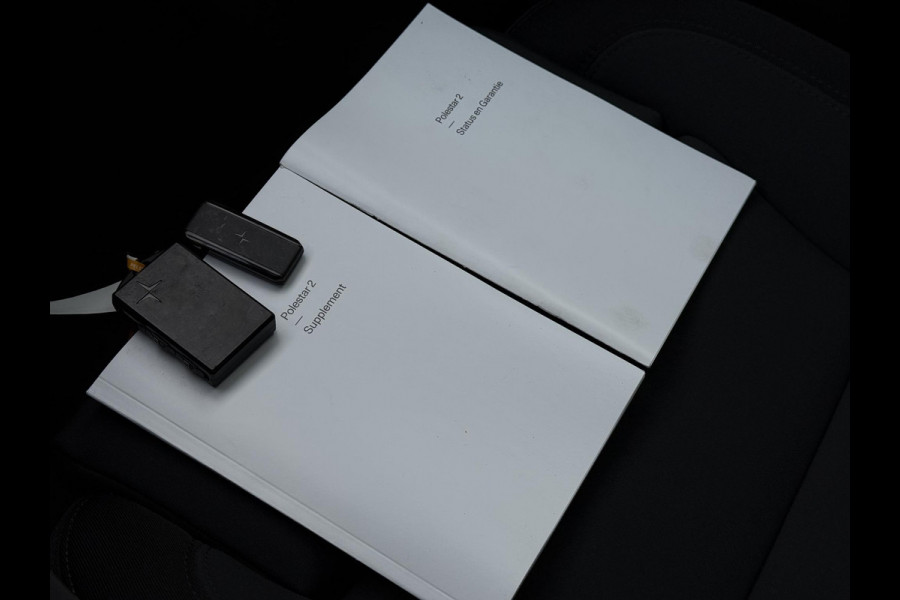 Polestar 2 Long Range Dual Motor AWD | Trekhaak | Panorama | 360 Camera | Harman Kardon |
