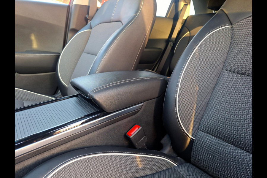 Kia e-Niro DynamicPlusLine 64 kWh | Trekhaak | Schuifdak | LED | Navi | Adaptive CC | occasion