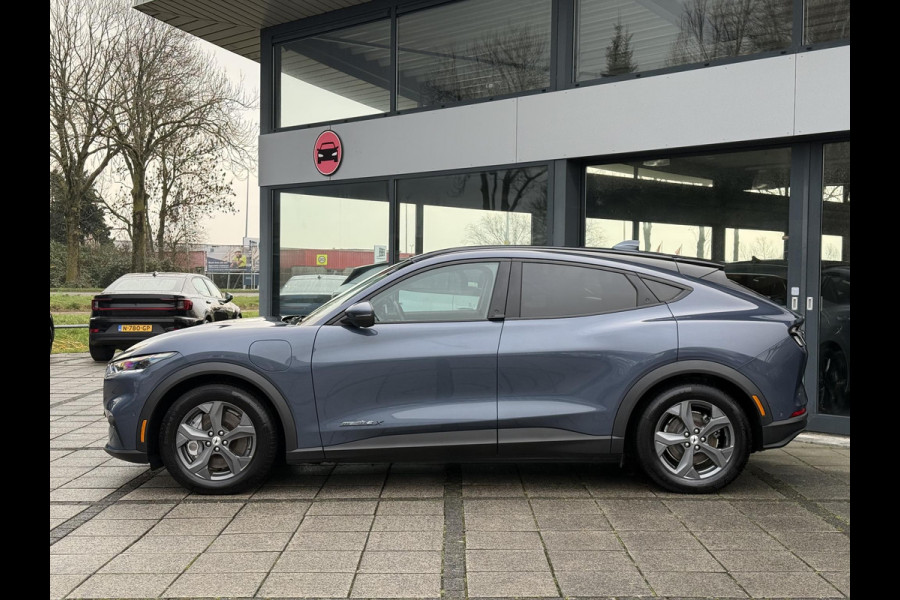 Ford Mustang Mach-E Aut. Extended 98kWh | Trekhaak | Leder | Navi | B&O Sound | 360 Camera |