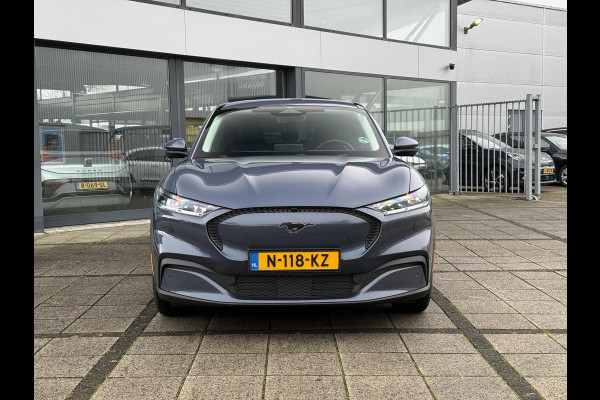 Ford Mustang Mach-E Aut. Extended 98kWh | Trekhaak | Leder | Navi | B&O Sound | 360 Camera |