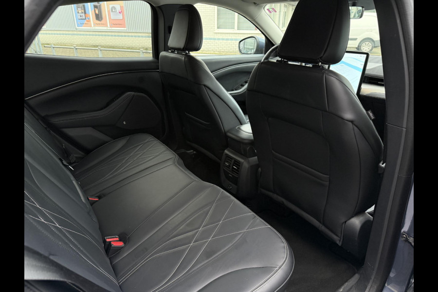 Ford Mustang Mach-E Aut. Extended 98kWh | Trekhaak | Leder | Navi | B&O Sound | 360 Camera |