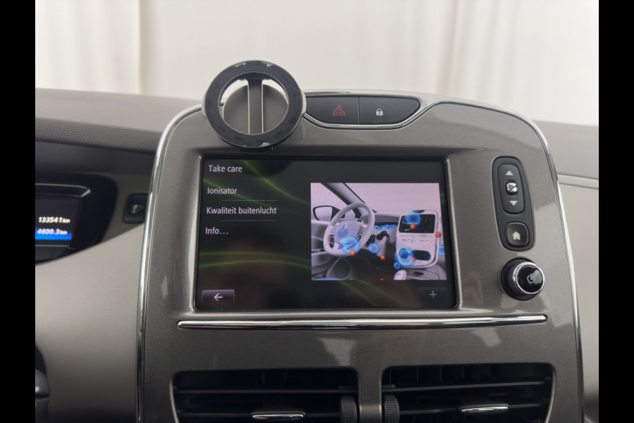 Renault ZOE R90 Bose 41 kWh (Inclusive-Battery) [ 3-Fase ] {SOH-85%} Aut.*LUXURY-LEATHER | BOSE-AUDIO | NAVI-FULLMAP | FULL-LED | DIGI-COCKPIT | CRUISE | ECC | PDC | PRIVACY-GLASS | HEATED-COMFORTSEATS | 16"ALU*