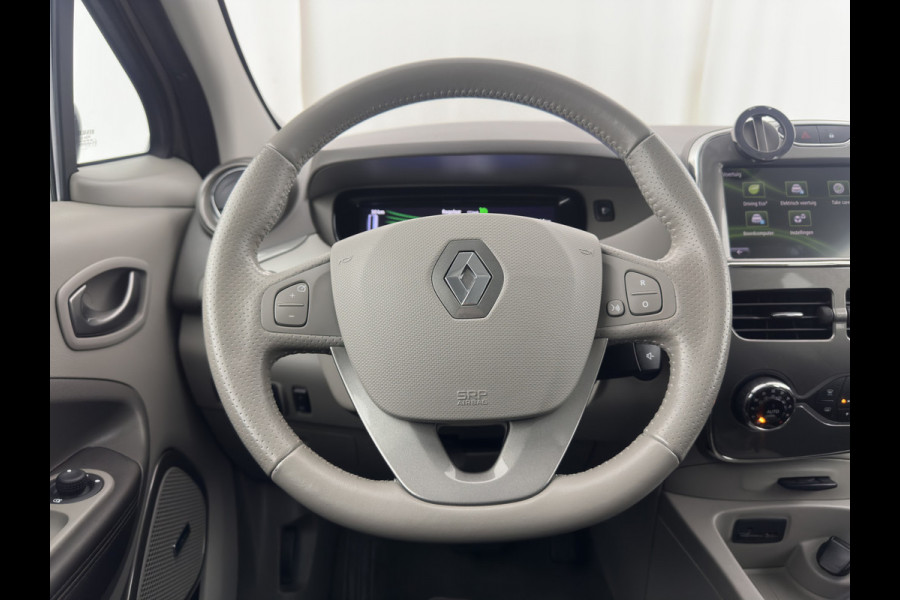 Renault ZOE R90 Bose 41 kWh (Inclusive-Battery) [ 3-Fase ] {SOH-85%} Aut.*LUXURY-LEATHER | BOSE-AUDIO | NAVI-FULLMAP | FULL-LED | DIGI-COCKPIT | CRUISE | ECC | PDC | PRIVACY-GLASS | HEATED-COMFORTSEATS | 16"ALU*