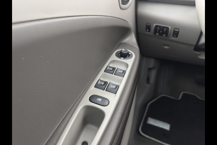 Renault ZOE R90 Bose 41 kWh (Inclusive-Battery) [ 3-Fase ] {SOH-85%} Aut.*LUXURY-LEATHER | BOSE-AUDIO | NAVI-FULLMAP | FULL-LED | DIGI-COCKPIT | CRUISE | ECC | PDC | PRIVACY-GLASS | HEATED-COMFORTSEATS | 16"ALU*