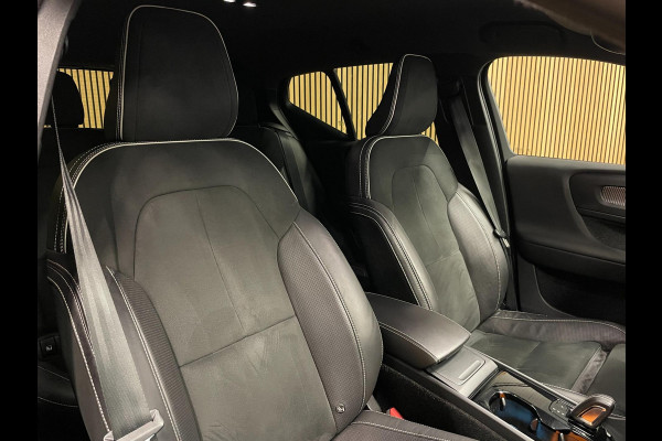 Volvo XC40 Recharge P8 AWD R-Design|92,4% SOH|1/2 LEDER|STOEL+STUURVERWARMING|NAVIGATIE|ACC|APPLE CARPLAY|NL-AUT|NAP|IN.BTW|1eEIG|