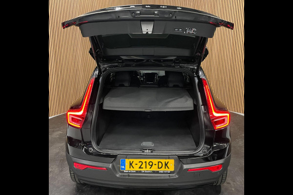 Volvo XC40 Recharge P8 AWD R-Design|92,4% SOH|1/2 LEDER|STOEL+STUURVERWARMING|NAVIGATIE|ACC|APPLE CARPLAY|NL-AUT|NAP|IN.BTW|1eEIG|