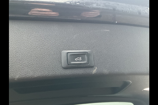 Audi e-tron e-tron 50 quattro Launch S edition Black Pano Memory Leer Adap.Cruise Elek.Klep VOL!