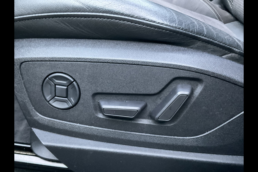 Audi e-tron e-tron 50 quattro Launch S edition Black Pano Memory Leer Adap.Cruise Elek.Klep VOL!