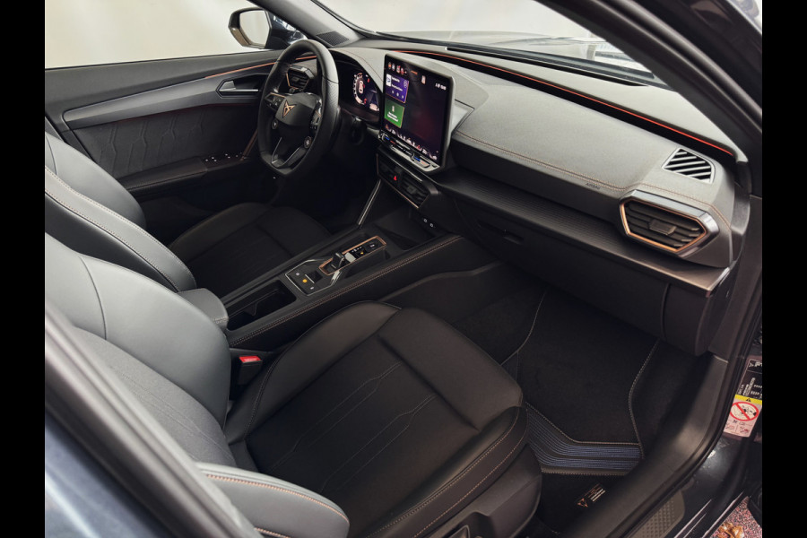 CUPRA Formentor ✅NW MODEL✅ 1.5 eTSI 150 MHEV CAMERA STOEL/STUUR ELEK.KLEP VERW. LED LEER CARPLAY ZWARTE.HEMEL 08/2024