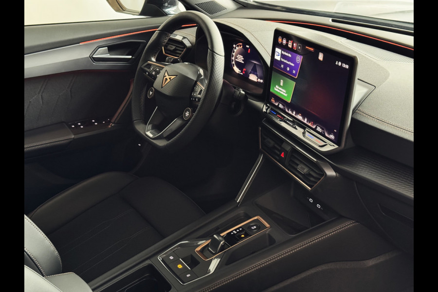 CUPRA Formentor ✅NW MODEL✅ 1.5 eTSI 150 MHEV CAMERA STOEL/STUUR ELEK.KLEP VERW. LED LEER CARPLAY ZWARTE.HEMEL 08/2024