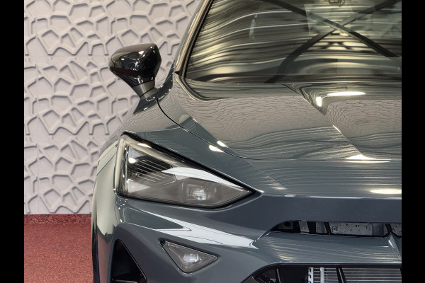 CUPRA Formentor ✅NW MODEL✅ 1.5 eTSI 150 MHEV CAMERA STOEL/STUUR ELEK.KLEP VERW. LED LEER CARPLAY ZWARTE.HEMEL 08/2024