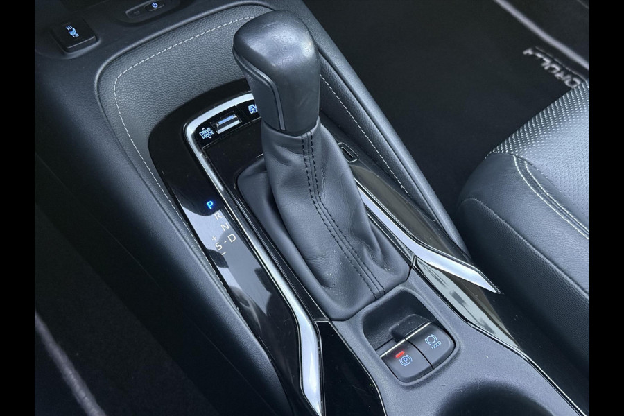 Toyota Corolla Touring Sports 2.0 Hybrid Premium | Panoramadak, JBL, Dodehoekherkenning, Parkeersensoren, Elektrische achterklep, 18 inch