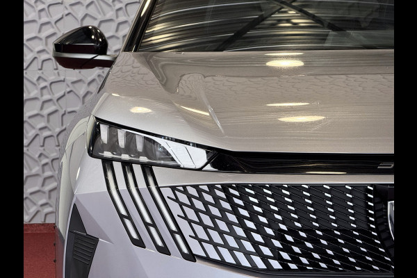 Peugeot 5008 1.2 HYBRID 145 GT GLAZENDAK 7PERS STOEL/STUUR VERW. ELEK.KLEP LED 7P 7 Persoons