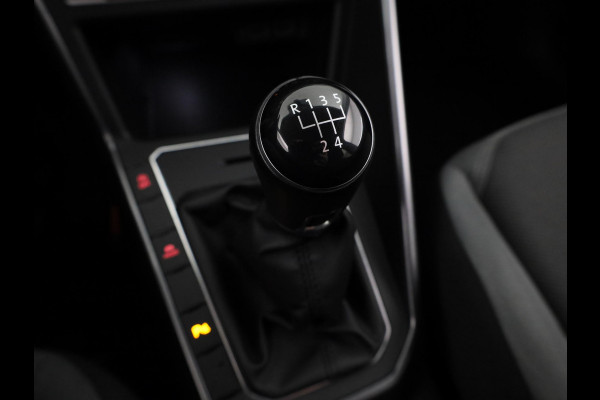 Volkswagen Polo 1.0 TSI Highline 95 pk | Navigatie via App | Autom. airco | Parkeersensoren | Adaptieve cruise control |