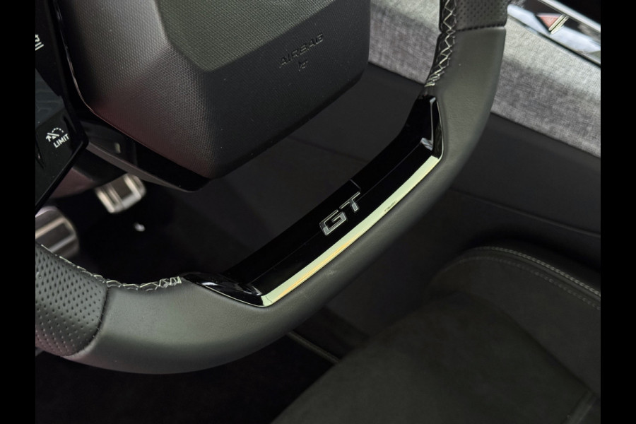 Peugeot 5008 1.2 HYBRID 145 GT GLAZENDAK 7PERS STOEL/STUUR VERW. ELEK.KLEP LED 7P 7 Persoons