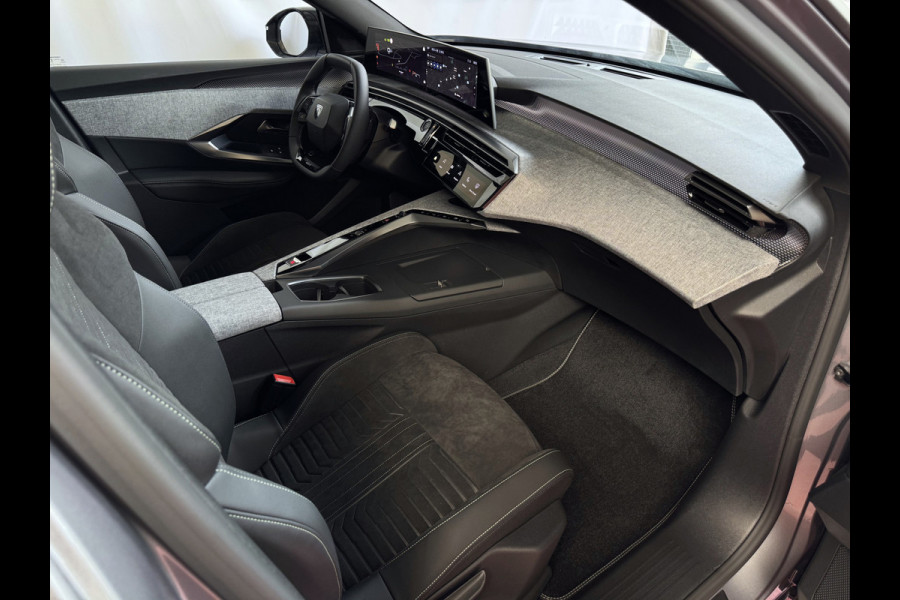 Peugeot 5008 1.2 HYBRID 145 GT GLAZENDAK 7PERS STOEL/STUUR VERW. ELEK.KLEP LED 7P 7 Persoons