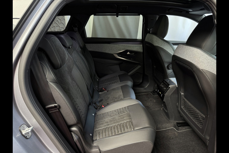 Peugeot 5008 1.2 HYBRID 145 GT GLAZENDAK 7PERS STOEL/STUUR VERW. ELEK.KLEP LED 7P 7 Persoons