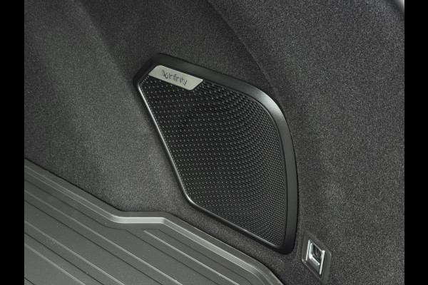 Lynk & Co 01 ✅ NIEUWE AUTO ✅ 2025 / STUUR/STOEL VERW. 1.5 261 PK ZWARTE HEMEL 360CAM 4 JAAR GARANTIE PHEV Plug-in Hybrid phev