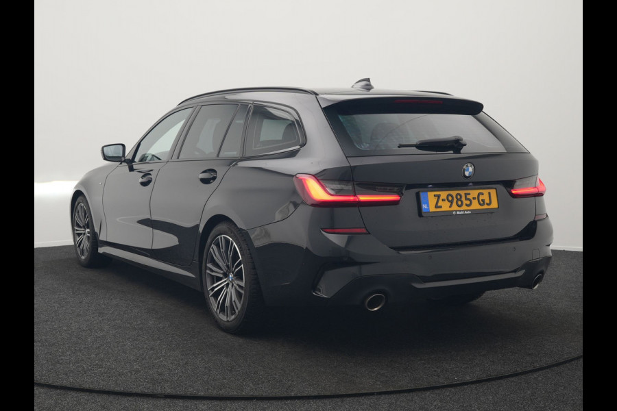 BMW 3 Serie Touring 320i M Sport 184pk | Adaptive Cruise | Alcantara Sportstoelen Verwarmd | Apple Carplay | Sfeerverlichting | Virtual | Navigatie | DAB |