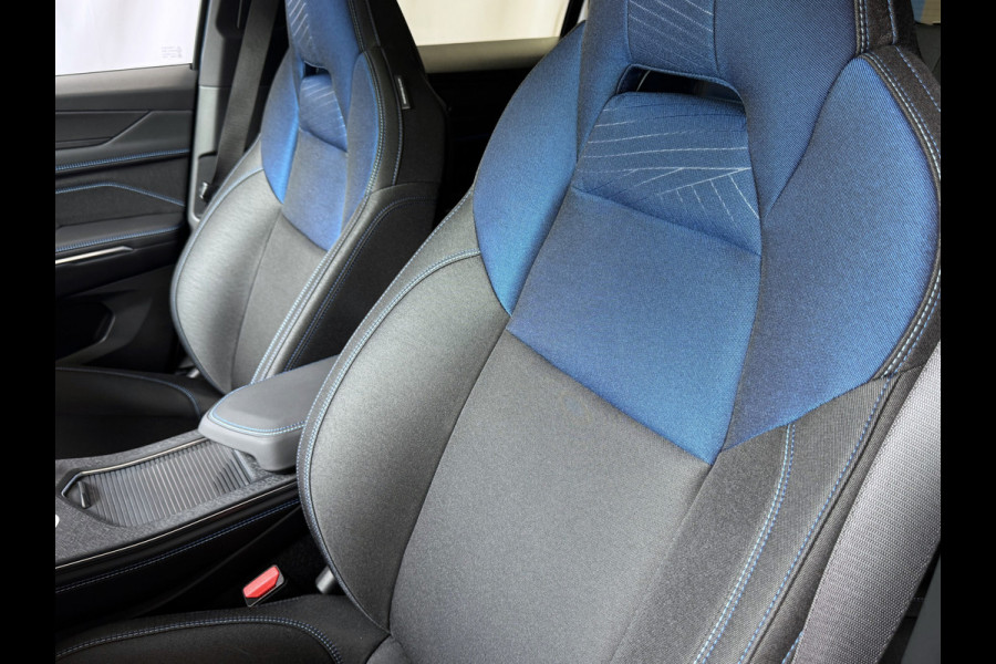 Lynk & Co 01 ✅NIEUW ✅ 06/2025 / STUUR/STOEL VERW. 1.5 261 PK ZWARTE HEMEL 360CAM 4 JAAR GARANTIE PHEV Plug-in Hybrid phev