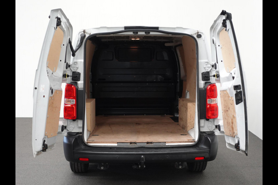 Opel Vivaro 2.0 CDTI 145 pk L3H1 Edition Automaat Airco Navi Bluetooth Trekhaak