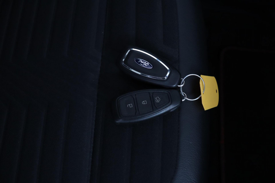 Ford Puma 1.0 EcoBoost Hybrid 155PK ST-Line X First Edition|Panoramadak|Camera|ACC|Stoelverwarming