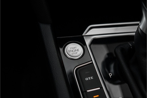 Volkswagen Arteon Shooting Brake 1.4 TSI eHybrid R-Line Pano HUD 360° Massage