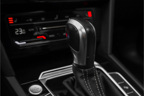 Volkswagen Arteon Shooting Brake 1.4 TSI eHybrid R-Line Pano HUD 360° Massage