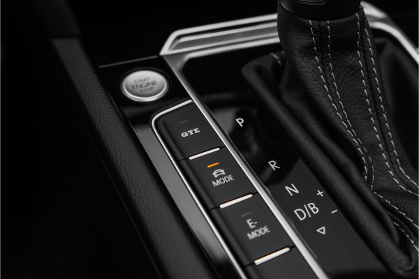 Volkswagen Arteon Shooting Brake 1.4 TSI eHybrid R-Line Pano HUD 360° Massage