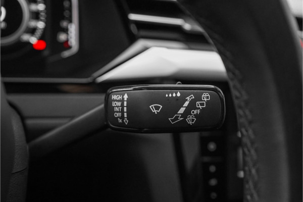Volkswagen Arteon Shooting Brake 1.4 TSI eHybrid R-Line Pano HUD 360° Massage