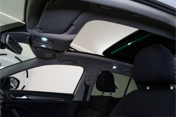 Volkswagen T-Roc 1.0 TSI Business R-Line 116PK | Pano | LED | Carplay | Virtual |