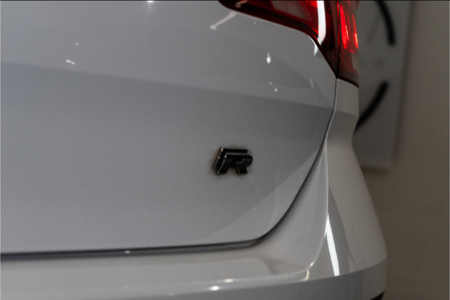 Volkswagen T-Roc 1.0 TSI Business R-Line 116PK | Pano | LED | Carplay | Virtual |