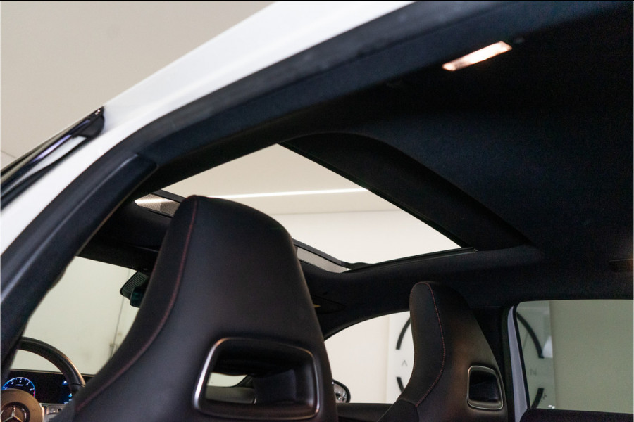 Mercedes-Benz A-Klasse 180 Business Solution AMG 136PK | NL AUTO+NAP | Pano | LED | Stoelverw. | Carplay | Night | Garantie