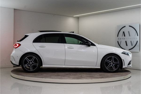 Mercedes-Benz A-Klasse 180 Business Solution AMG 136PK | NL AUTO+NAP | Pano | LED | Stoelverw. | Carplay | Night | Garantie