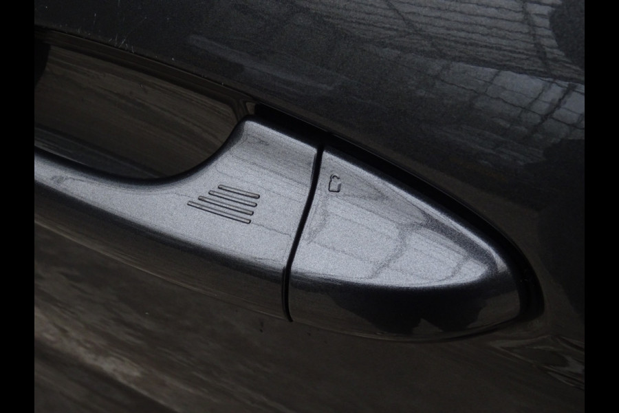 Ford Fiesta 1.0 EcoBoost Hybrid ACTIVE X * 4 SEIZOENSBANDEN * CARPLAY !!