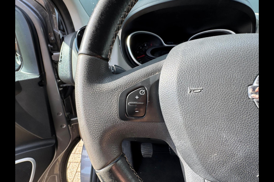 Renault Trafic 1.6 dCi T29 L2H1 (Nissan NV300) * Cruise Control * Parkeersensoren * Trekhaak *