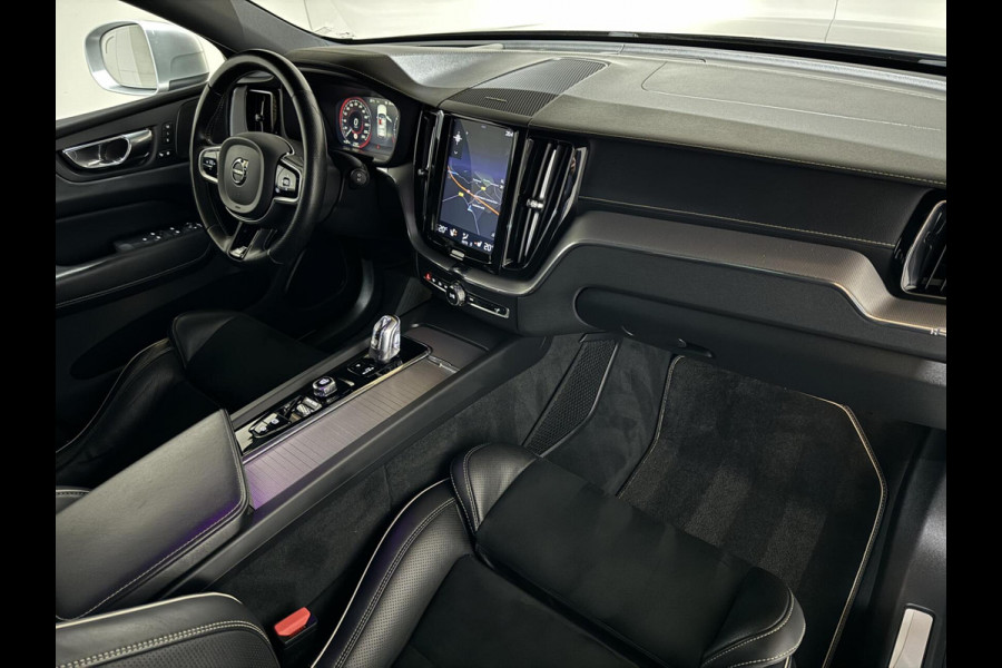 Volvo XC60 2.0 T8 Twin Engine AWD R-Design Luchtv. Pano H/K HUD 360°