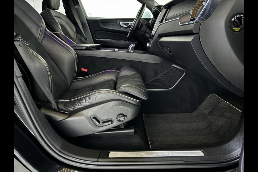 Volvo XC60 2.0 T8 Twin Engine AWD R-Design Luchtv. Pano H/K HUD 360°
