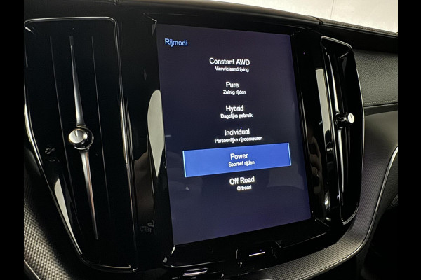 Volvo XC60 2.0 T8 Twin Engine AWD R-Design Luchtv. Pano H/K HUD 360°