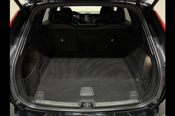 Volvo XC60 2.0 T8 Twin Engine AWD R-Design Luchtv. Pano H/K HUD 360°