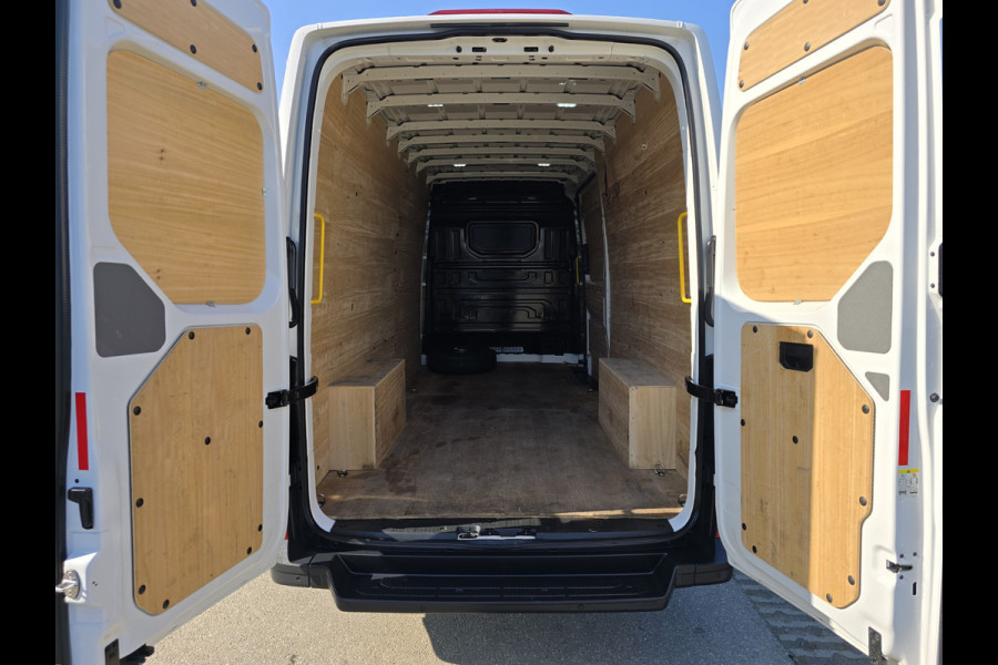 Volkswagen Crafter 35 2.0 TDI L4 H3 Comfortline - 140 Pk - Euro 6 - Airco - Cruise Control