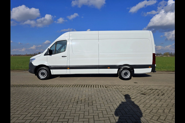 Mercedes-Benz Sprinter 317 1.9 CDI L3 H2 RWD - 170 Pk - Euro 6 - Camera - StoelVerwarming - MBUX